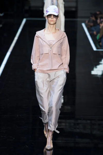 Look 33